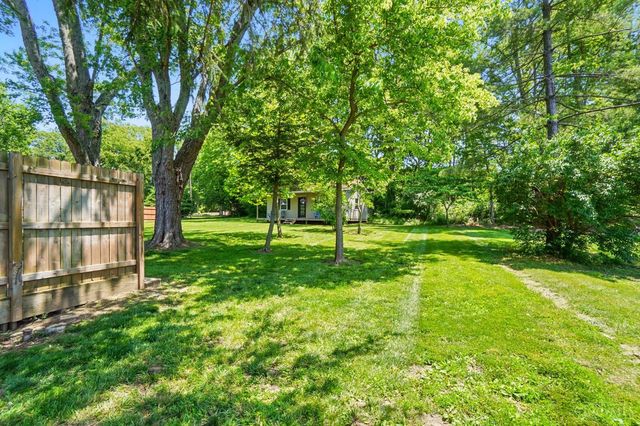 1694 Drake Road, Turtle Creek Twp, OH 45036