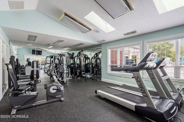 3 Starfish Court, Bayville, NJ 08721