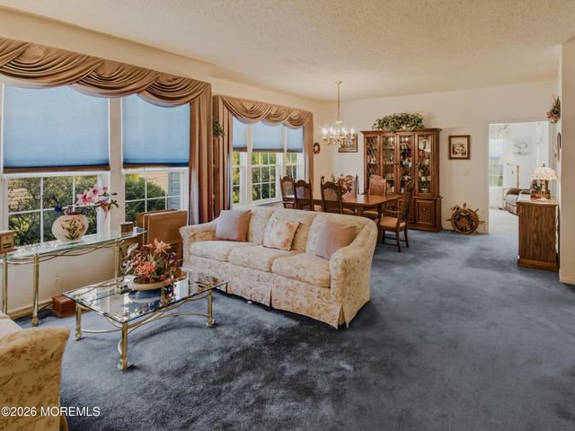 3 Starfish Court, Bayville, NJ 08721