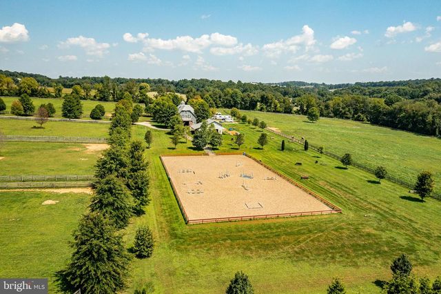 301 HIGH POINT RD, Cochranville, PA 19330