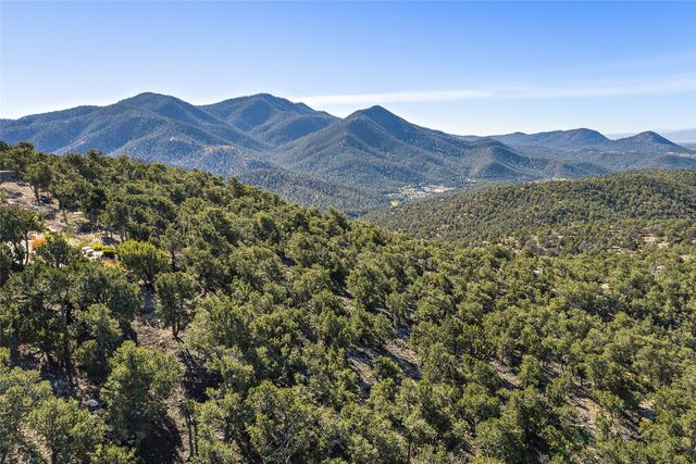 1164 S Summit Drive, Lot 15, Santa Fe, NM 87501