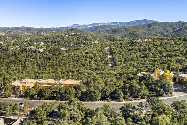 1164 S Summit Drive, Lot 15, Santa Fe, NM 87501