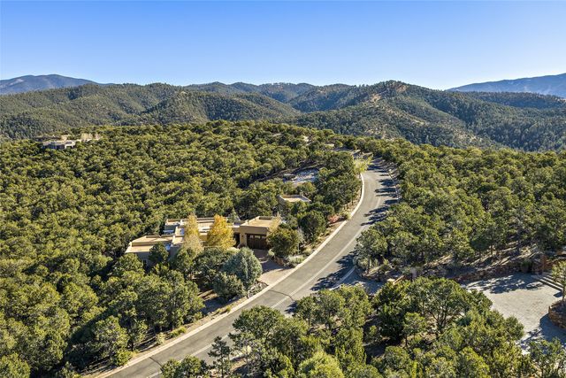 1164 S Summit Drive, Lot 15, Santa Fe, NM 87501