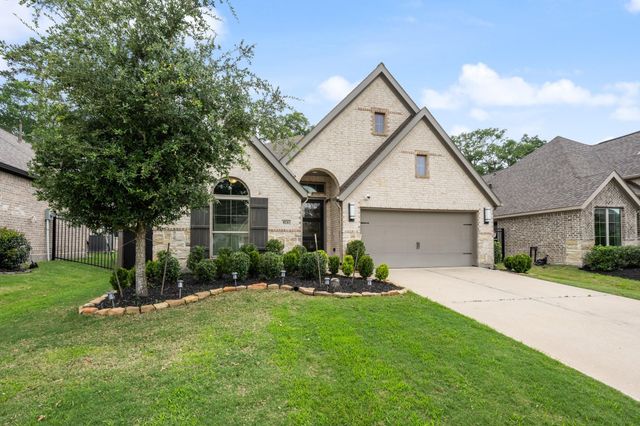 8136 Tyrell Heights Drive, Magnolia, TX 77354