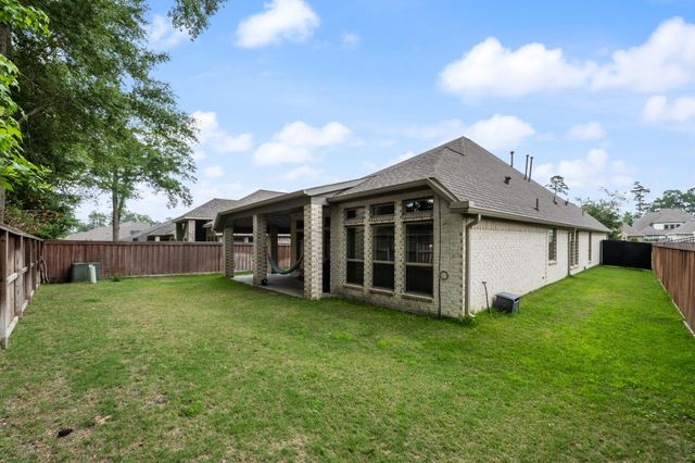 8136 Tyrell Heights Drive, Magnolia, TX 77354
