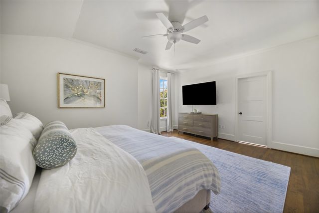 710 Newell Avenue, Dallas, TX 75223