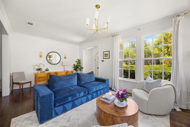 710 Newell Avenue, Dallas, TX 75223