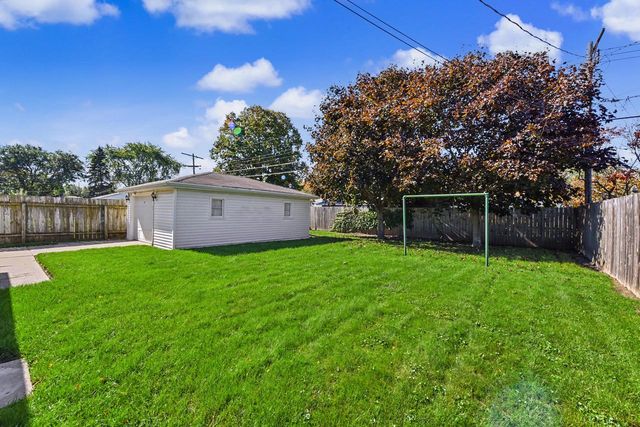 3642 Charles STREET, Racine, WI 53402