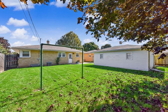 3642 Charles STREET, Racine, WI 53402