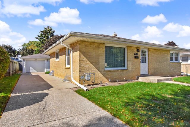 3642 Charles STREET, Racine, WI 53402