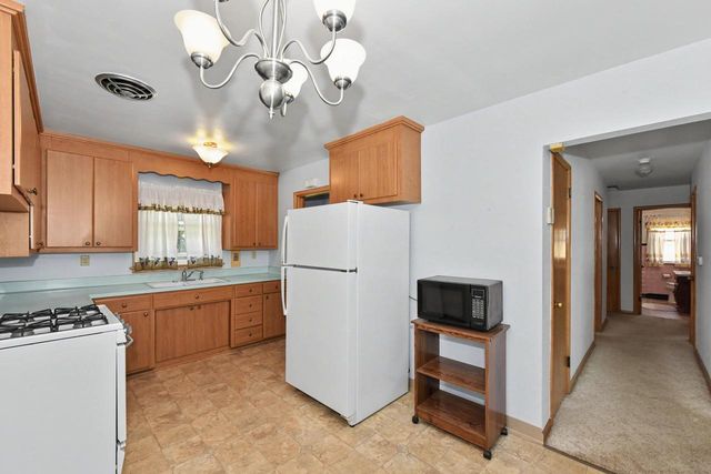 3642 Charles STREET, Racine, WI 53402