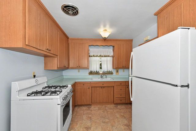 3642 Charles STREET, Racine, WI 53402