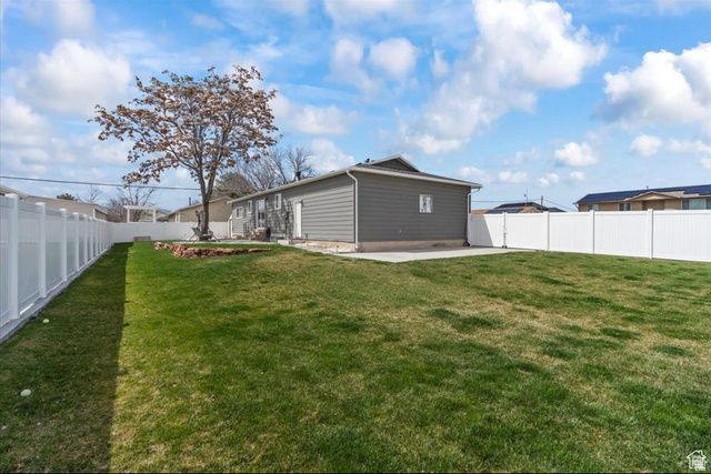 1719 W 12050 S, Riverton, UT 84065