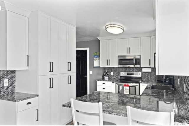 1719 W 12050 S, Riverton, UT 84065