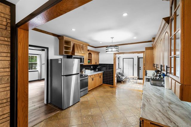 2 May Place, Glen Spey, NY 12737