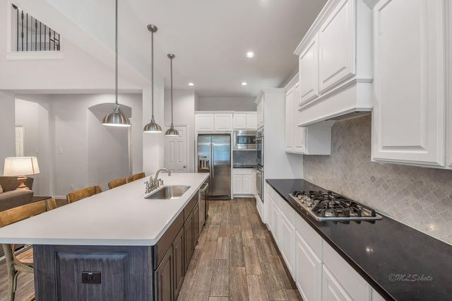 27231 Symphony Creek Lane, Fulshear, TX 77441