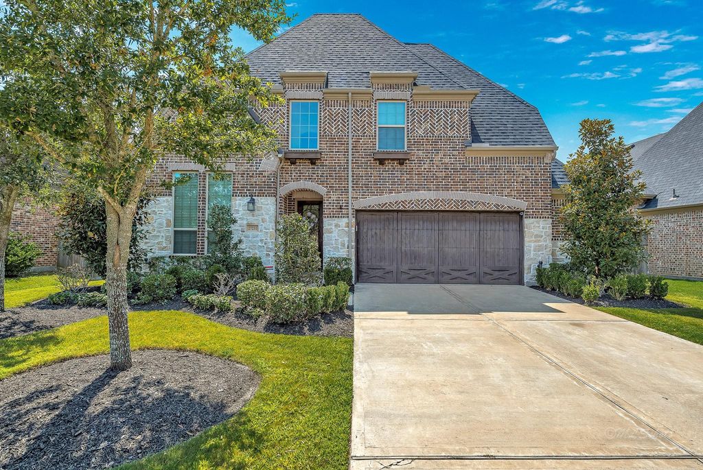 27231 Symphony Creek Lane, Fulshear, TX 77441