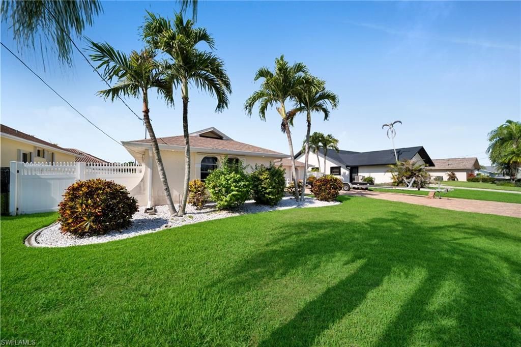 1220 SW 54th LN, CAPE CORAL, FL 33914 — photo 3