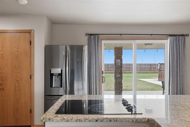 19141 Cottonwood Acres, Kingfisher, OK 73750