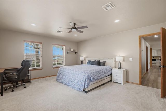 19141 Cottonwood Acres, Kingfisher, OK 73750