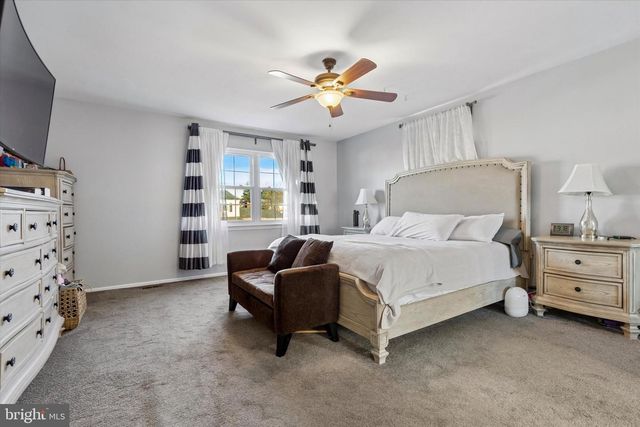 1126 PLOWSHARE RD, Blue Bell, PA 19422