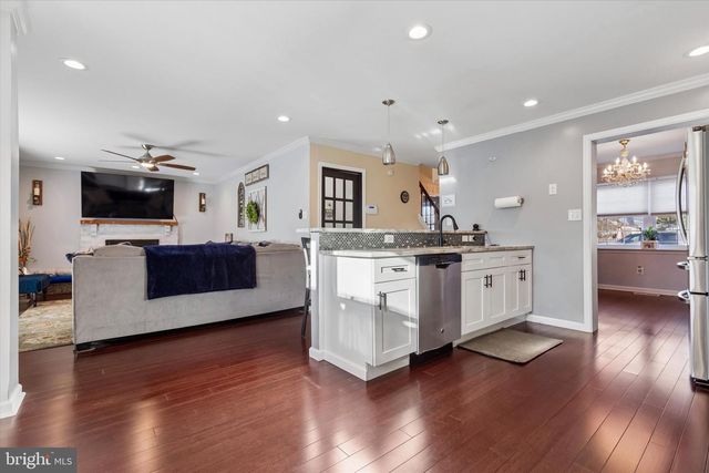 1126 PLOWSHARE RD, Blue Bell, PA 19422