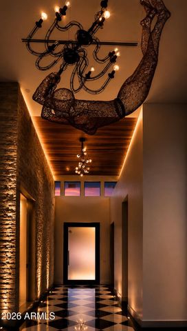8501 E MALCOMB Drive, Scottsdale, AZ 85250