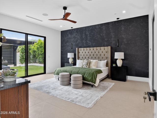 8501 E MALCOMB Drive, Scottsdale, AZ 85250