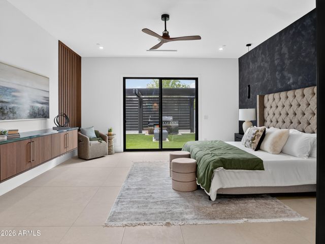 8501 E MALCOMB Drive, Scottsdale, AZ 85250
