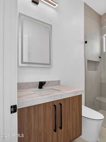 8501 E MALCOMB Drive, Scottsdale, AZ 85250
