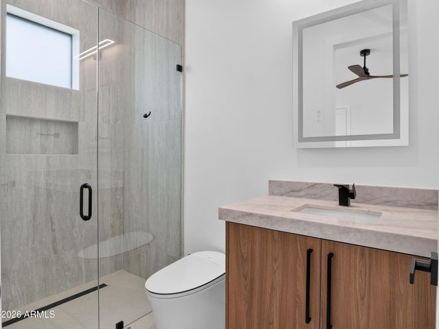 8501 E MALCOMB Drive, Scottsdale, AZ 85250
