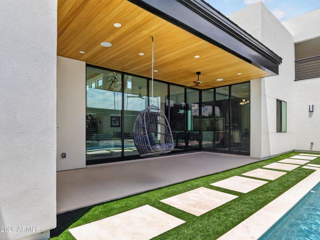 8501 E MALCOMB Drive, Scottsdale, AZ 85250