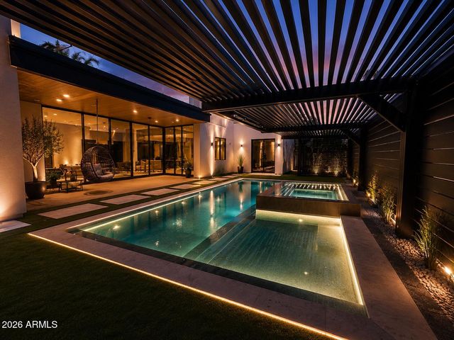 8501 E MALCOMB Drive, Scottsdale, AZ 85250