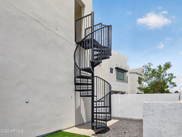 8501 E MALCOMB Drive, Scottsdale, AZ 85250