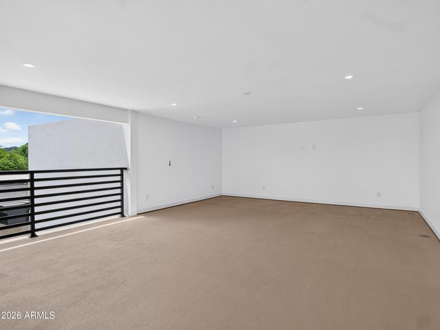 8501 E MALCOMB Drive, Scottsdale, AZ 85250