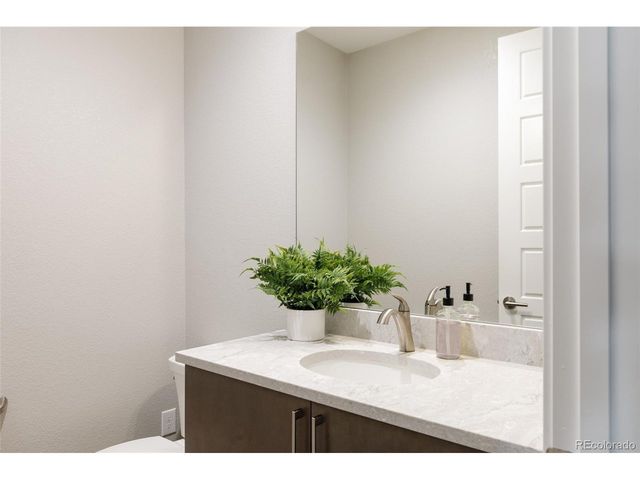 6358 Elmira Ct, Denver, CO 80238