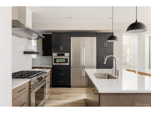 6358 Elmira Ct, Denver, CO 80238