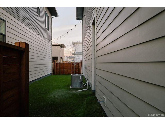 6358 Elmira Ct, Denver, CO 80238