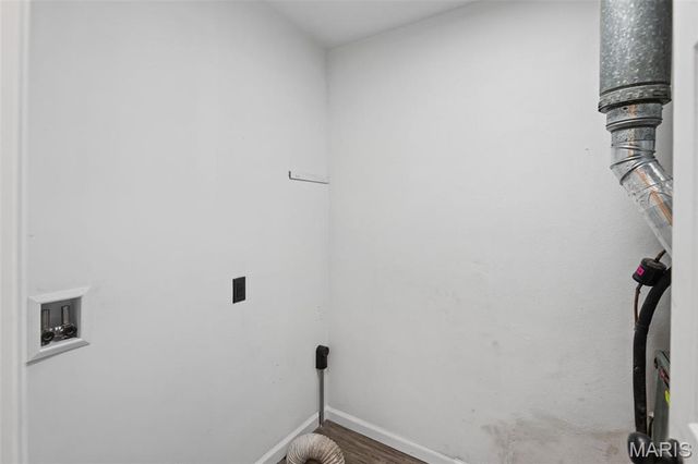 615 Broadway, East Alton, IL 62024