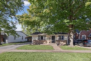615 Broadway, East Alton, IL 62024