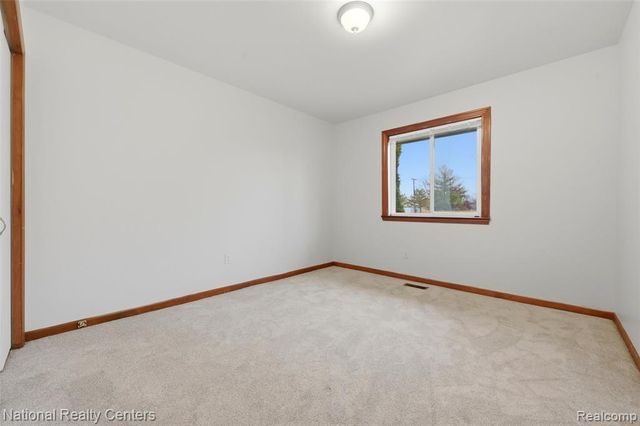 37625 Ryan Road, Sterling Heights, MI 48310