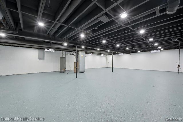 37625 Ryan Road, Sterling Heights, MI 48310