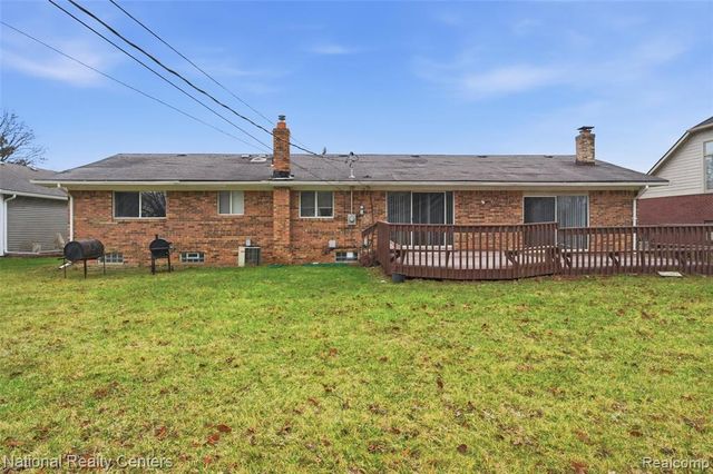 37625 Ryan Road, Sterling Heights, MI 48310