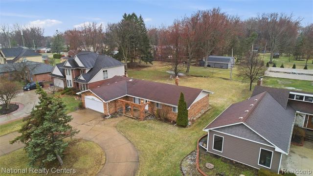 37625 Ryan Road, Sterling Heights, MI 48310