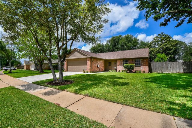 4027 Blacksmith Lane, Sugar Land, TX 77479