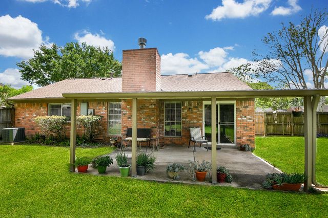 4027 Blacksmith Lane, Sugar Land, TX 77479