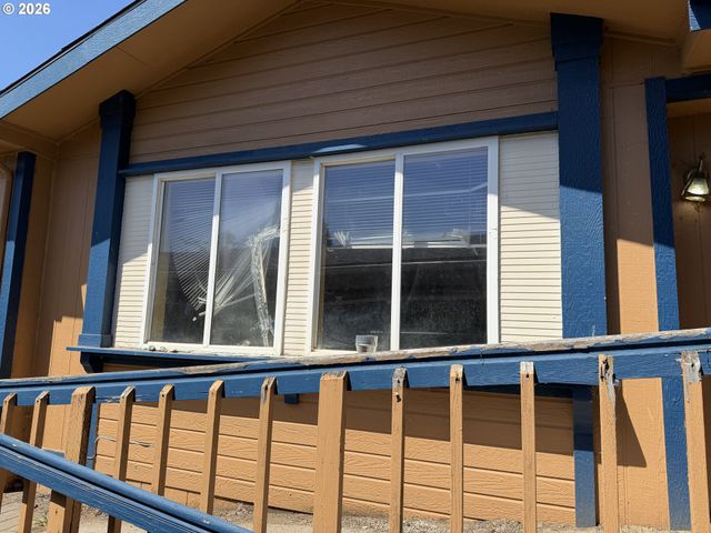 36451 S SAWTELL Rd, Molalla, OR 97038