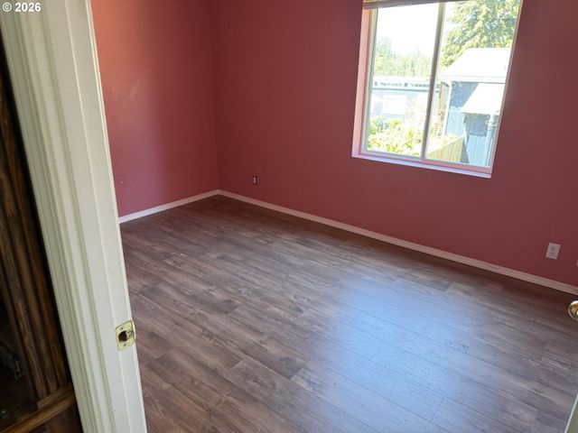 36451 S SAWTELL Rd, Molalla, OR 97038