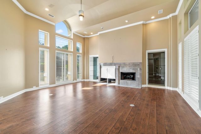 6020 Parksedge Lane, Dallas, TX 75252