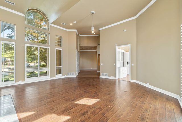 6020 Parksedge Lane, Dallas, TX 75252